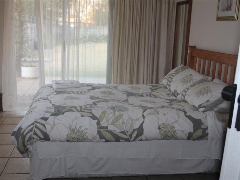 Dove'S Nest Guest House Kempton Park Esterno foto