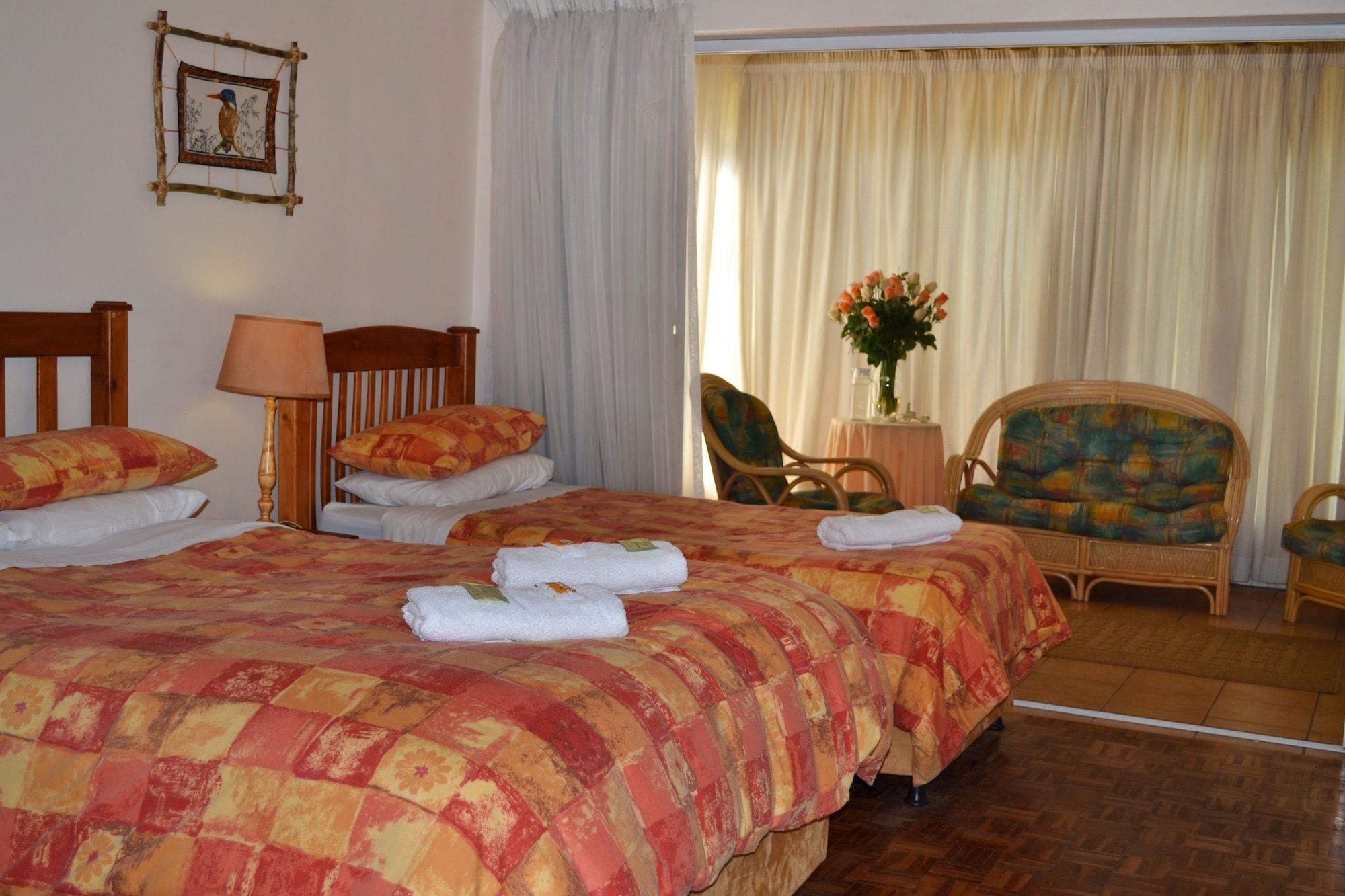 Dove'S Nest Guest House Kempton Park Esterno foto