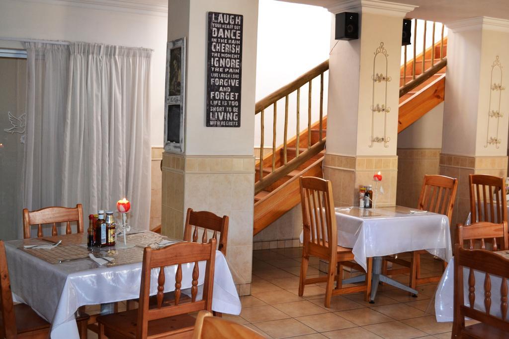 Dove'S Nest Guest House Kempton Park Esterno foto